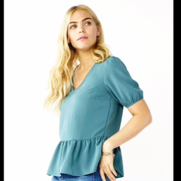 NWT: nine west peplum top - Picture 4 of 5